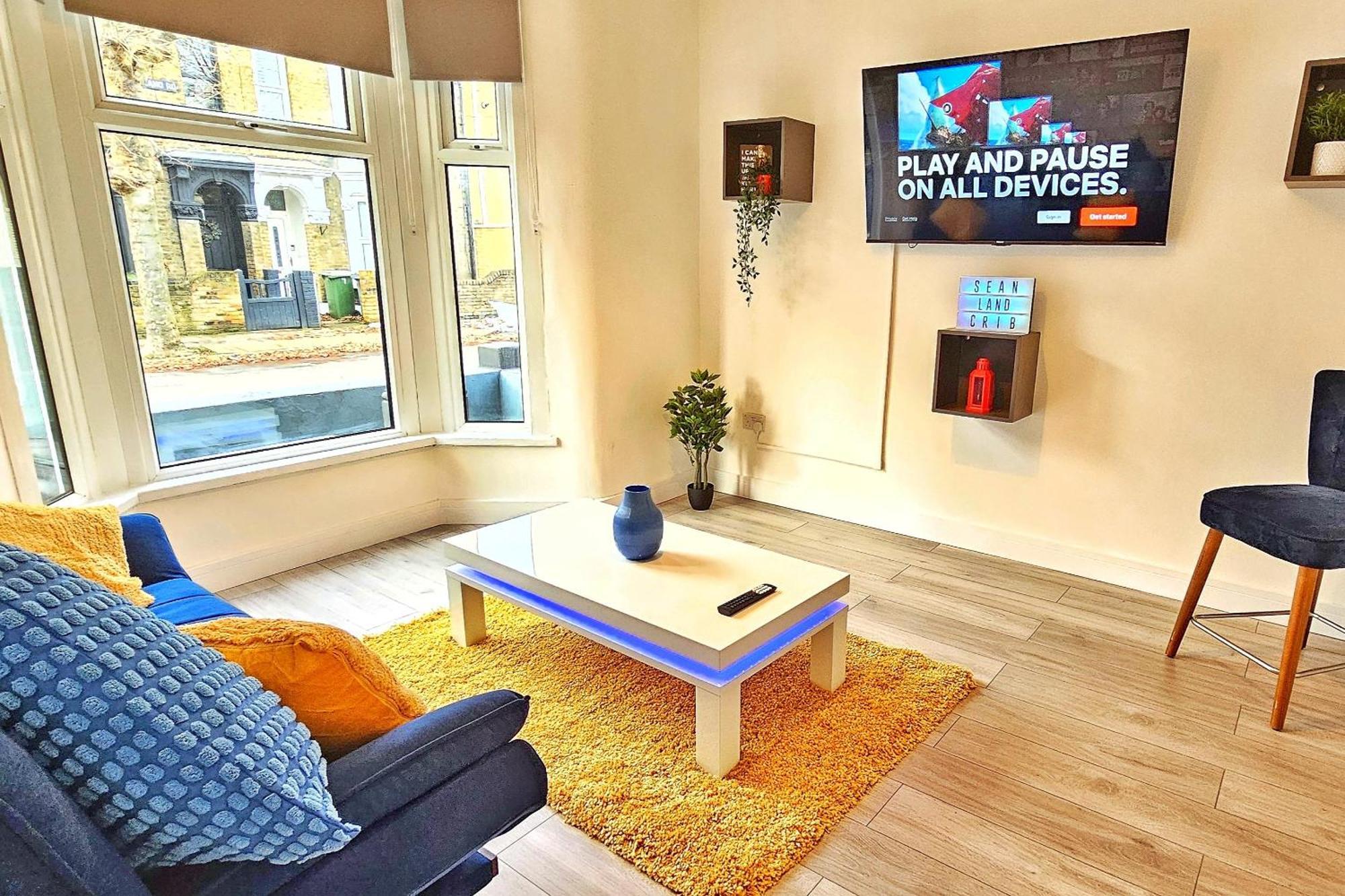 הוילה לונדון Stratford City - Luxe House With Garden מראה חיצוני תמונה
